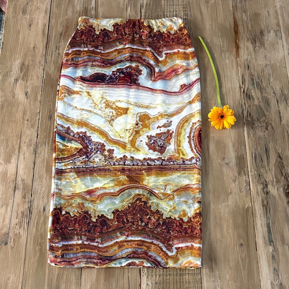 Marble-Print Pencil Skirt in Rust, Cream & Gold